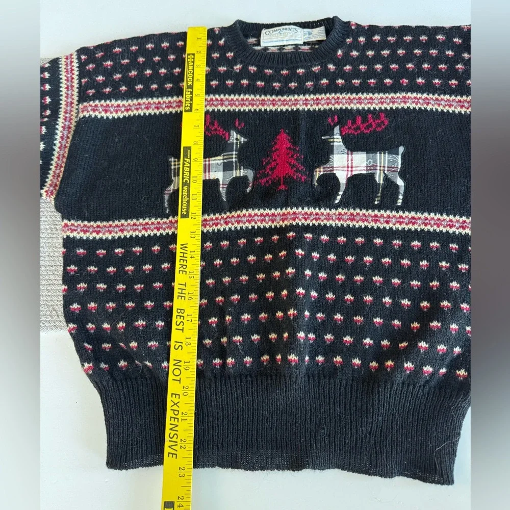 Vintage Susan Bristol Black Reindeer Plaid Wool Christmas Sweater Sz 38 Medium - Picture 8 of 11